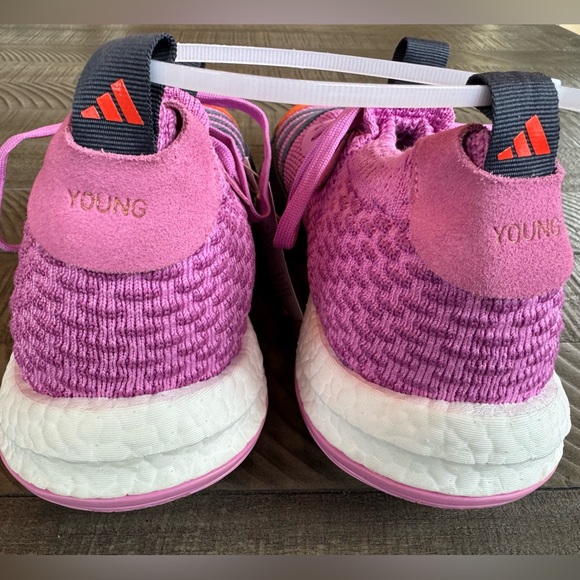 Adidas Trae Young 2 Men’s Sneaker Size 11/Women’s Size 12 (NWT) - Picture 5 of 8